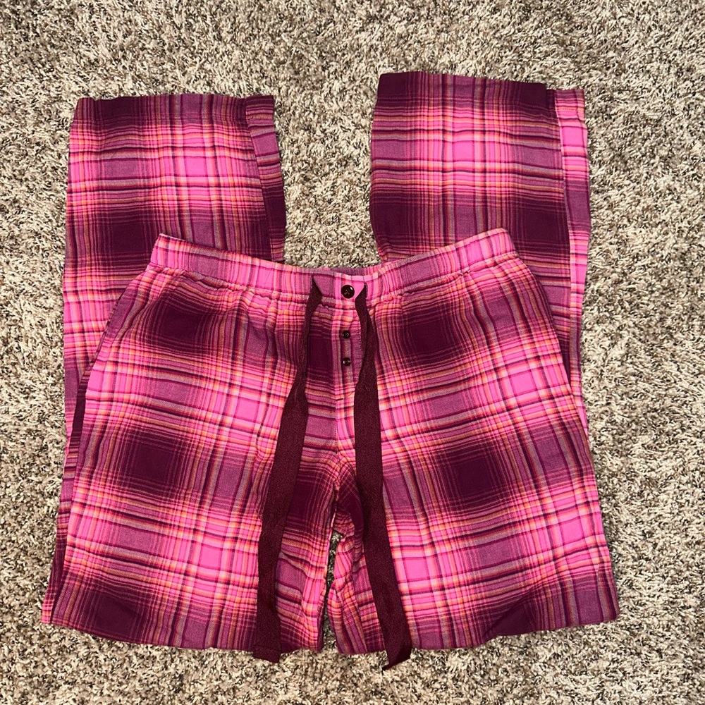 Xhilaration Pink and Purple Plaid Pajama Bottoms